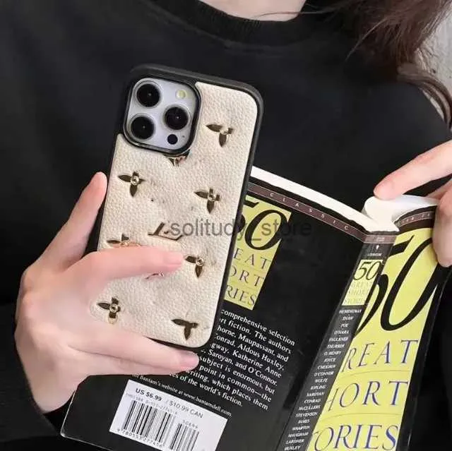 Cas de téléphones portables Cas de concepteur pour choc pour l'iPhone 15 15pro 15promax 14pro 14 Promax 13 12 Fashion Flowers Print Cover Luxury Mobile Q240408