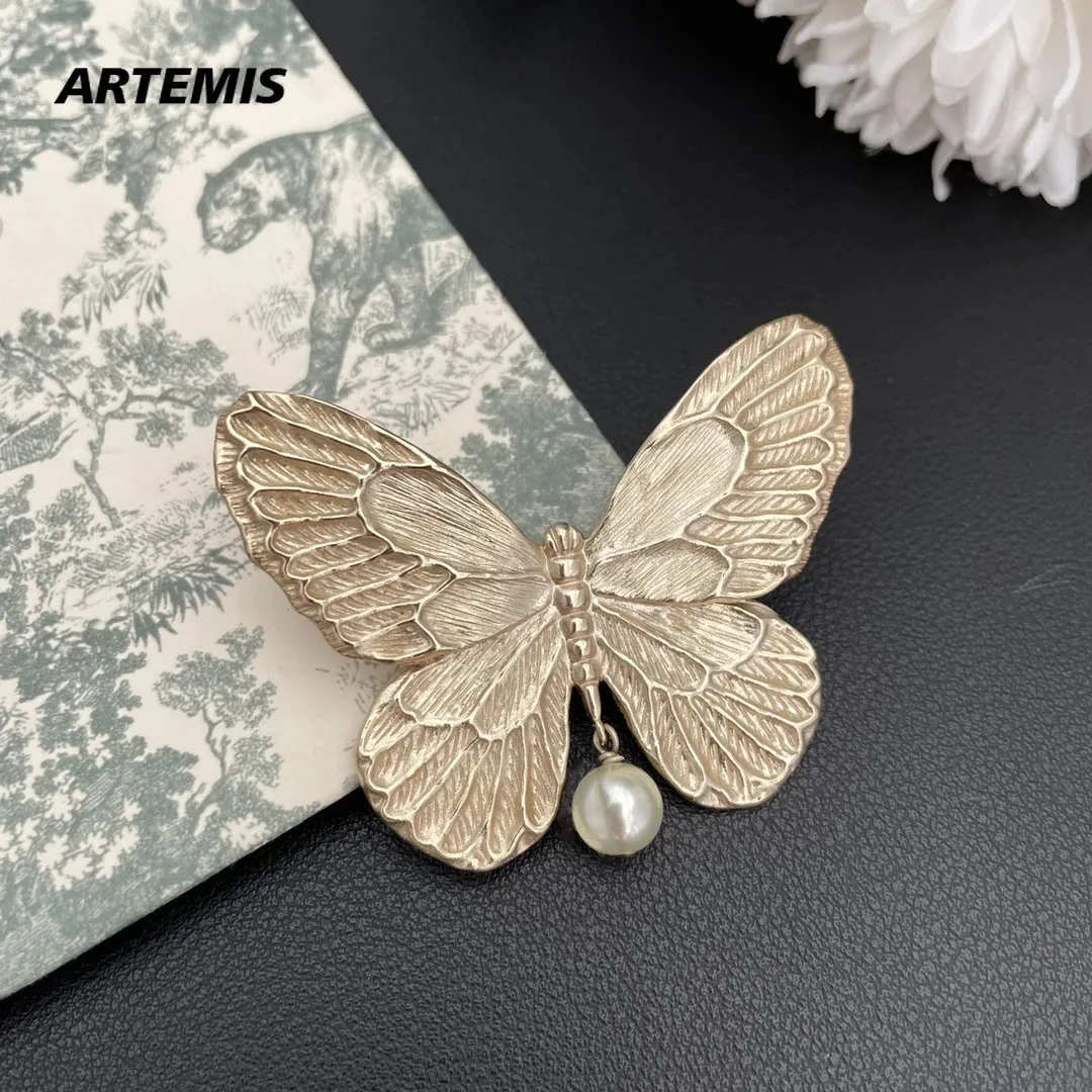 2024 modeontwerpster merk Pearl Butterfly broche haarspeld luxe sieraden accessorie trend 240401