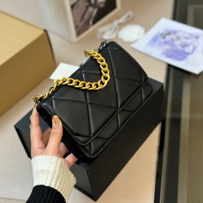 Luxury fashion bags dhgate hotsell
