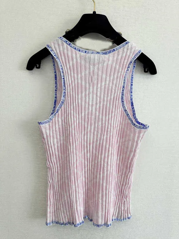 Kvinnors stickor Tees Designer Brand 24 Spring/Summer New Product Pink Knitted Tank Top Short Sleeved For Women JCB7