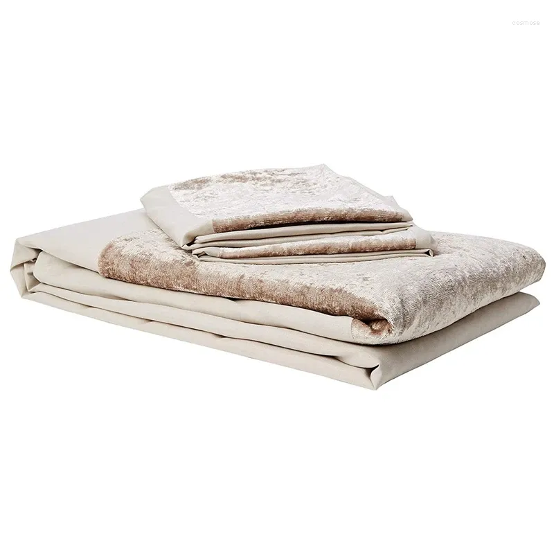 Set di biancheria da letto Coperchio piumino con pannello in velluto schiacciato con set-ovory white