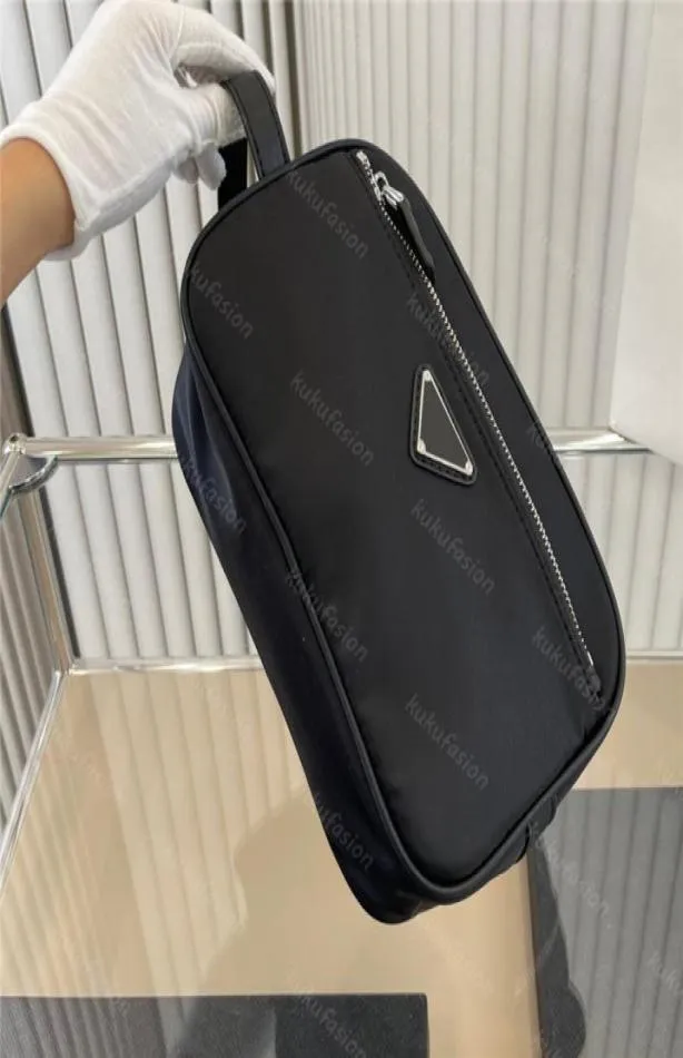 ナイロンレザートラベルポーチデザイナーコスメティックケース女性のluxurysデザイナーメイクアップバッグ小さなクラッチバッグ