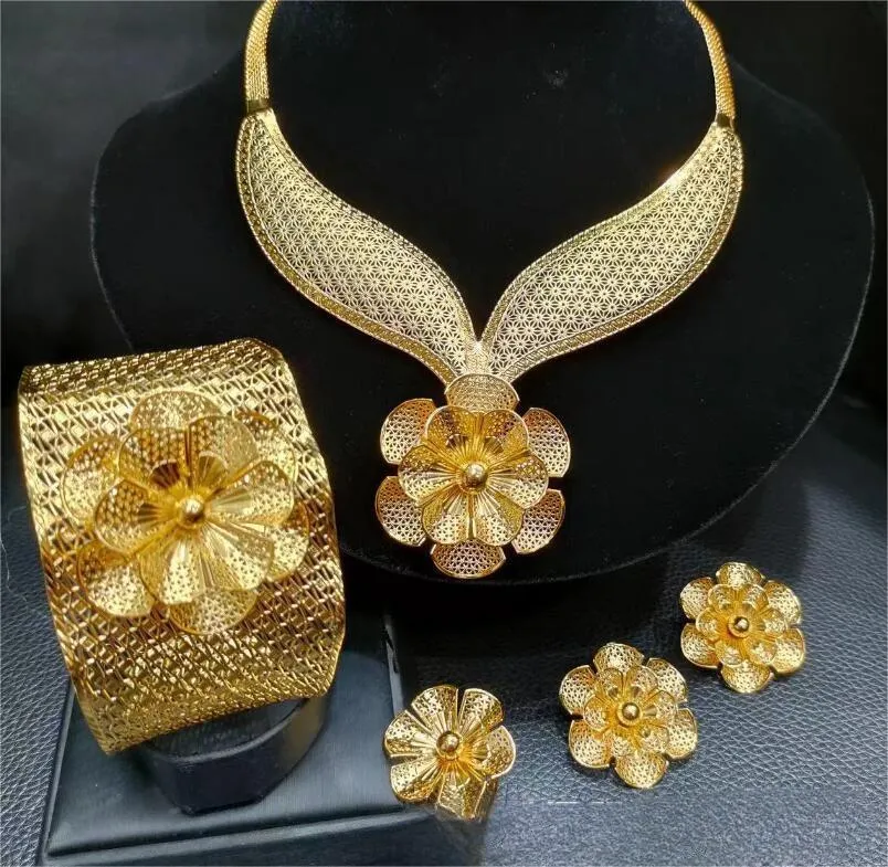 Earrings Necklace Set Dubai For Women Fashion And Earings Gold Plated Jewelry Woman Drop Delivery Sets