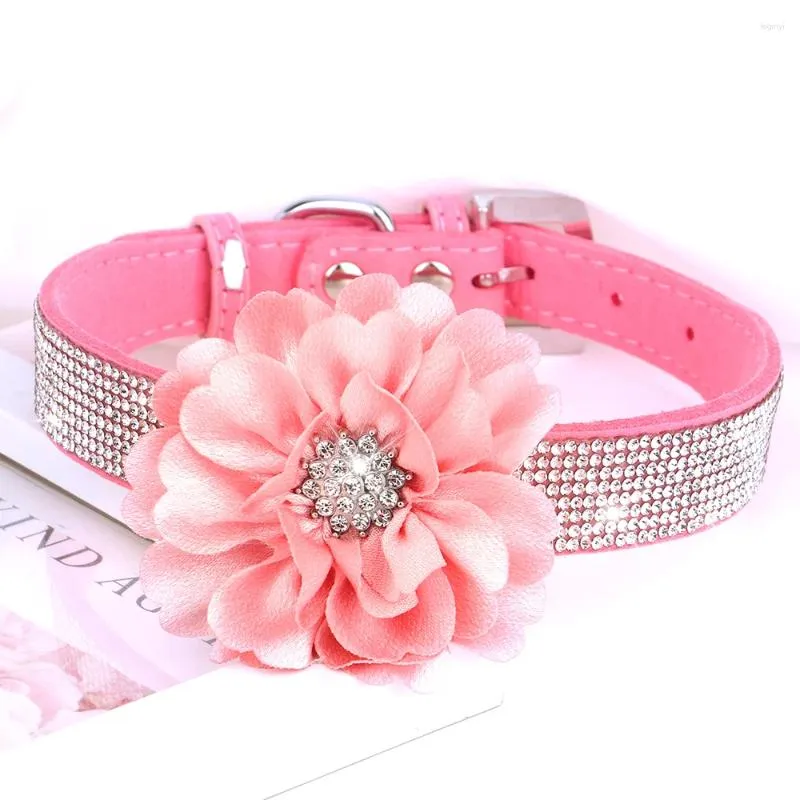 Hundekragen rosa Kragen für Bling -Strass -Haustier Glitzer Welpe Katze Halskette mit Blume Mode Crystal Chihuahua