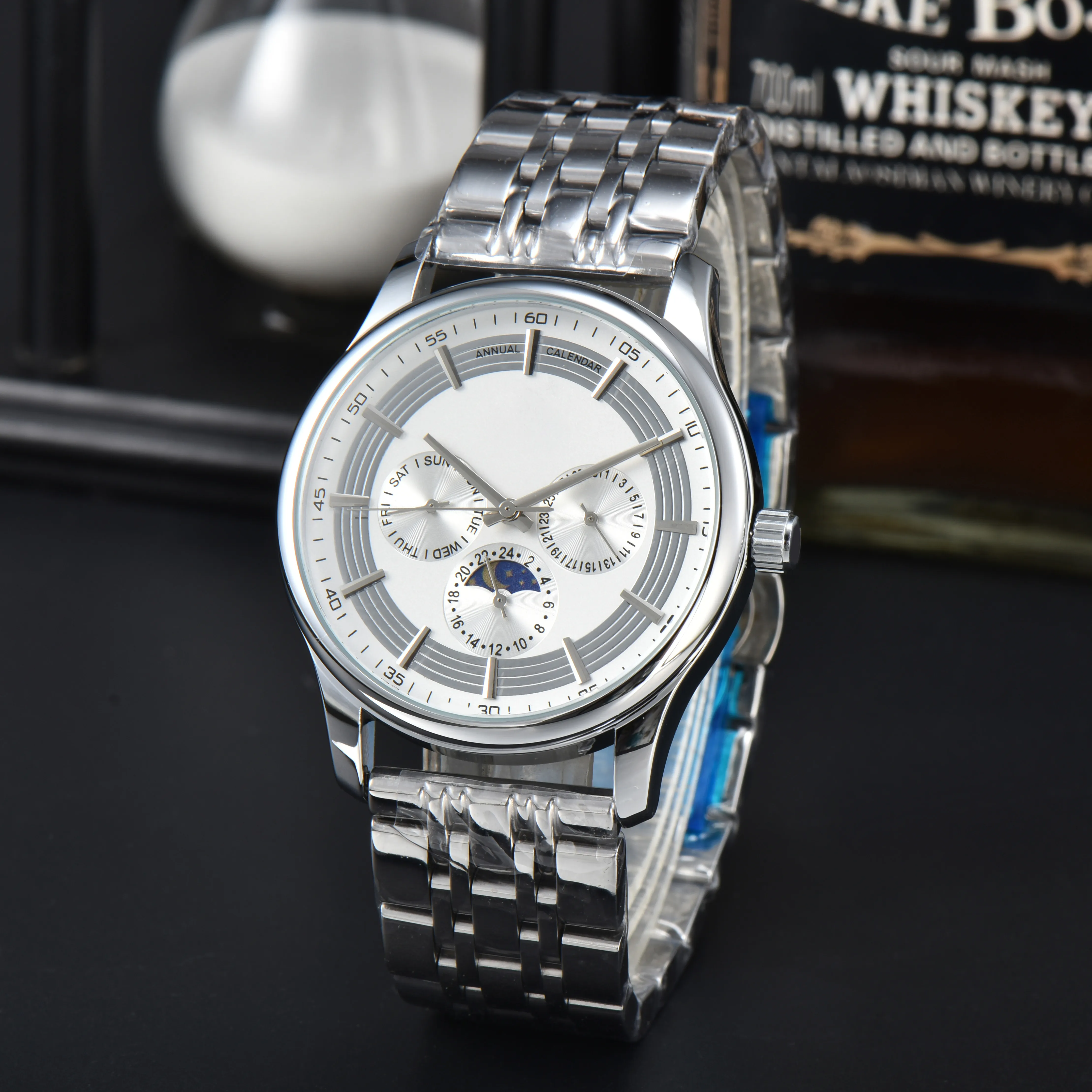 DHgate Omega Quartz Chronograph Watch for Men High Quality 316 Stainless Steel Business Watch Designer Wristwatch O 5 Watches