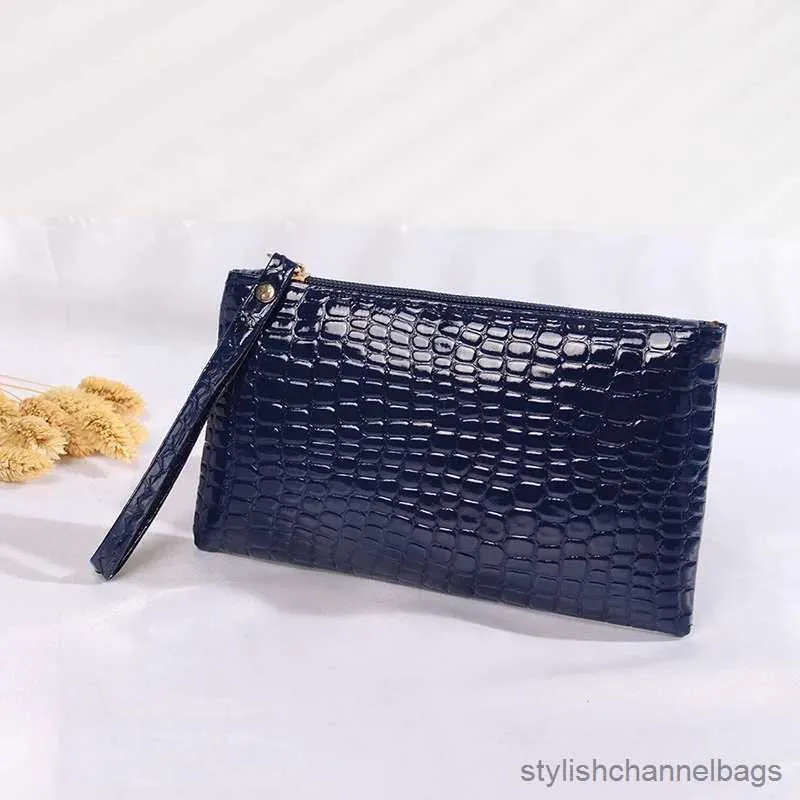 Sacs de soirée Fashion Womens Handbag Simple Soild Color Pu Long Style Portefeuilles pour femmes Sacs de téléphone