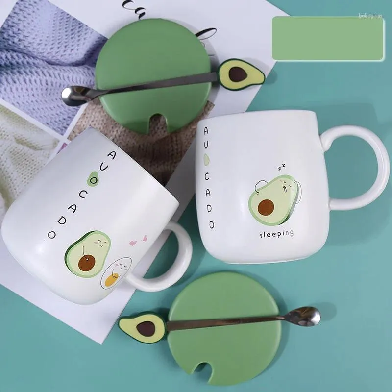 Mugs Drinkware Present AVOCADO CERAMIC COFFEE MUG Funnlig kopp Glas Kreativ färg Värmebeständig med lock 400 ml Kids Office Home