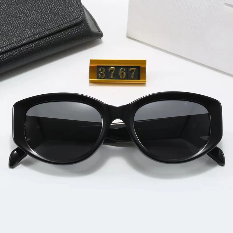 مصمم فاخر نظارة شمسية أزياء نظارة شمسية رجل للجنسين Goggle Goggle Sun Glasses Retro Frame Design Outdoors تظهر نظارة شمسية رقيقة UV400 مع صندوق