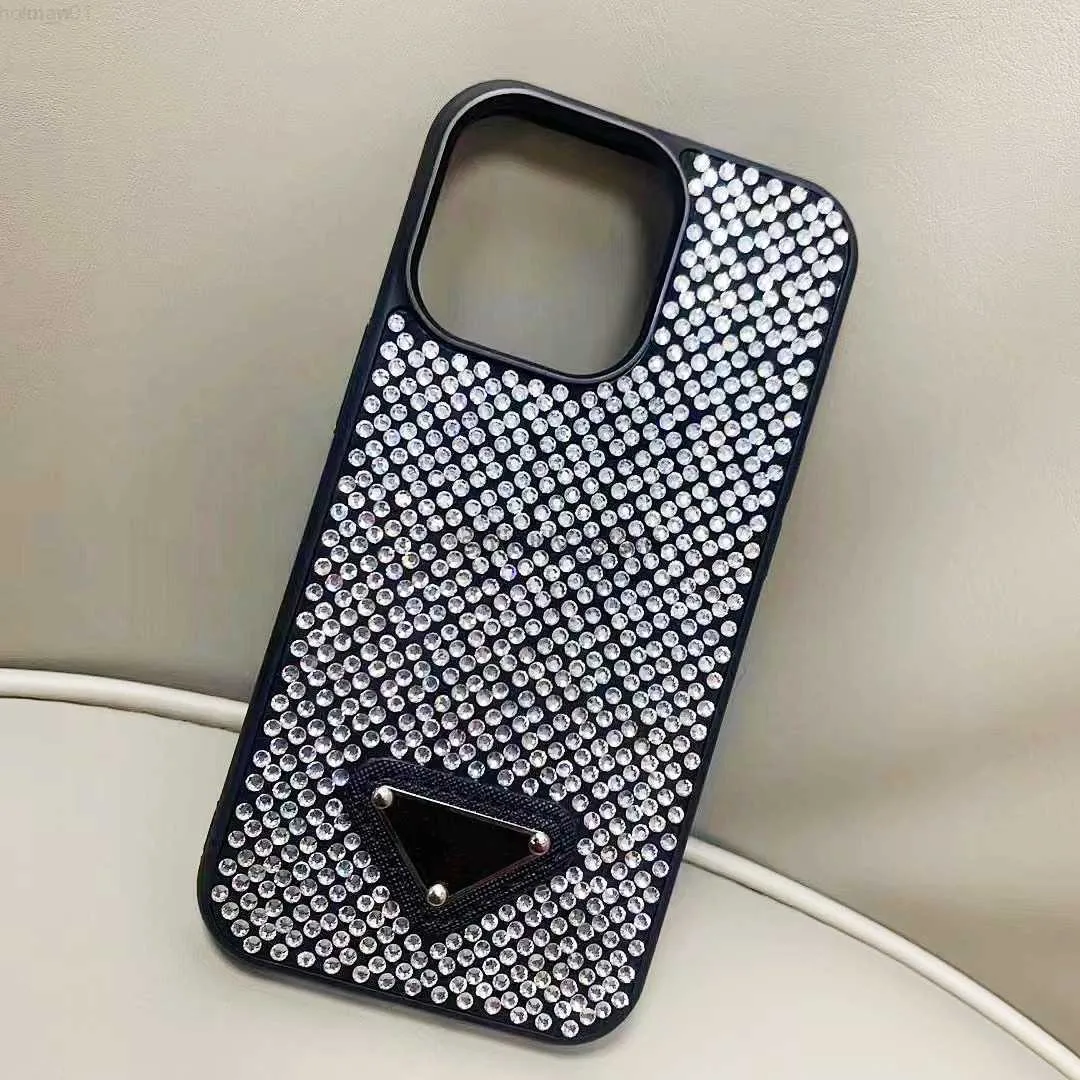 Casos de telefone celular Glitter Luxury for iPhone 15 Pro Max I 14 12 11 14Promax 13 14Pro designer de moda Bling Sparkling Rhinestone Diamond Q240408