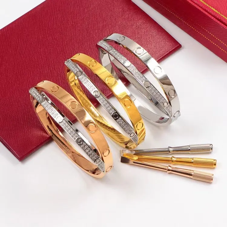 Merk sieraden schroevendraaier kruis armband mode diamant bedel armband klassieke luxe designer armband voor vrouwen hoge kwaliteit sieraden 18k gouden armband