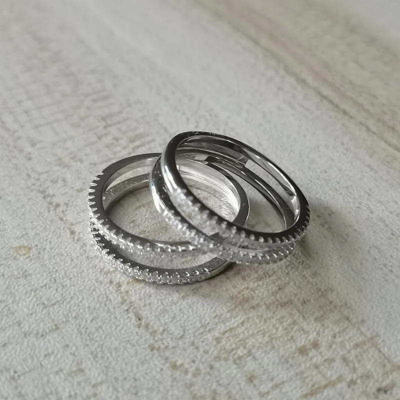 Cluster anneaux 1pc Moisanite Ring S925 STERLING Silver Double-couche Shiny Promise Choix idéal pour les cadeaux