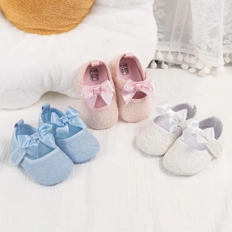 Premiers marcheurs quatre saisons nés bébé chaussures de marche classiques couleur assortiment arc princesse fille anti-glip solide doux solide