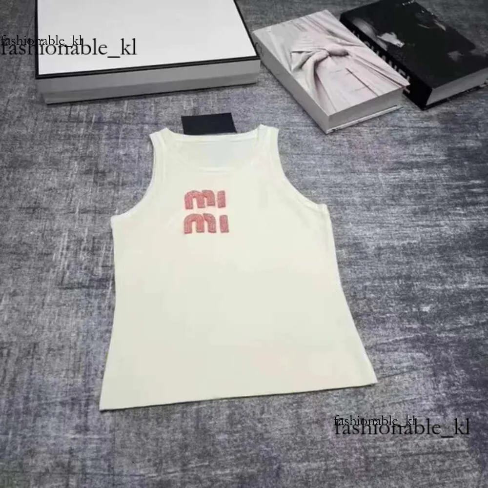 Diseñadores de bolsas Miui Camiseta Tanques de mujeres MIU Anagram anagram-breve de algodón Shorts Diseñador de diseñadores de femme tejido de jersey, damas de jersey, mui mui 824