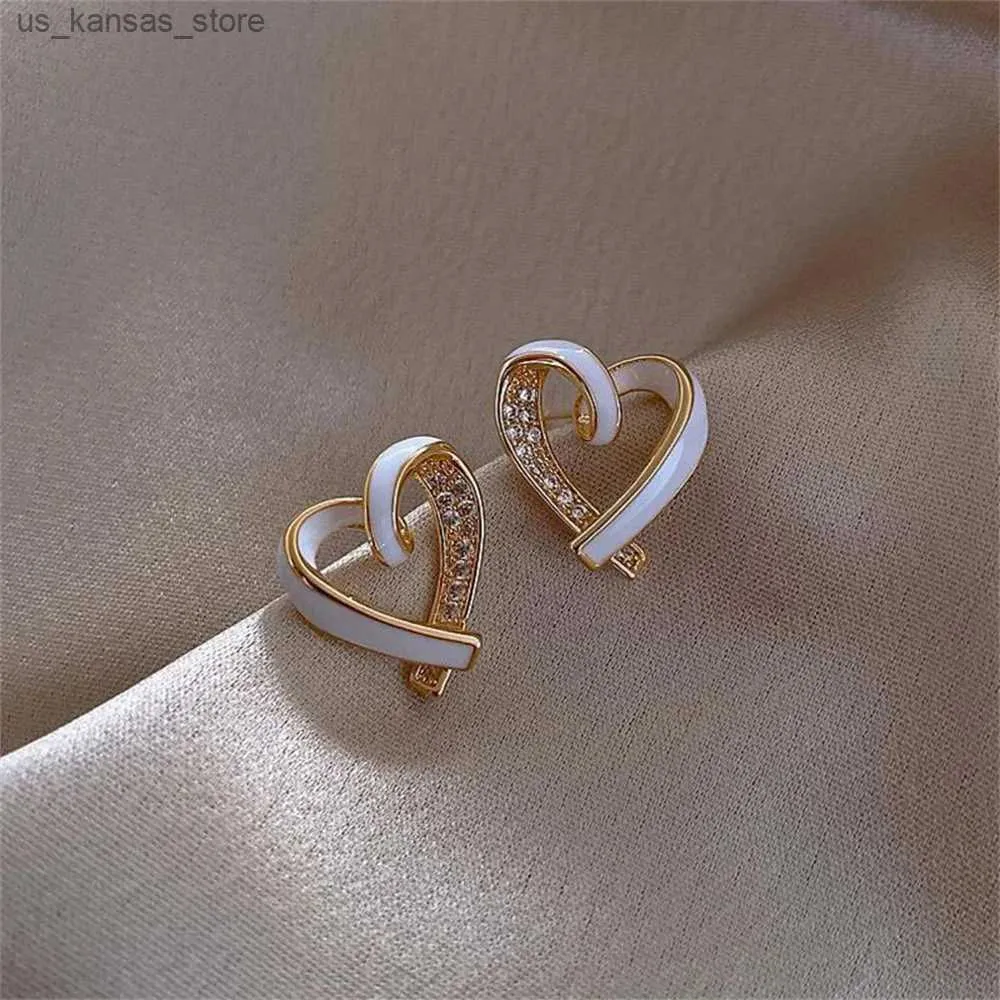 Charm Simple Acrylic Love Crystal Stud Earrings Cross Love Earring For Women Fashion Jewelry Accessories Wholesale Gifts240408