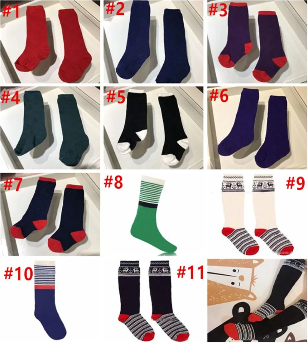 Baby Kids Socks Najnowsze dziewczęta chłopcy bawełny monogramy średniego pończoch wysokiej jakości moda Allmatch ciepłe świąteczne skarpetki G7470572