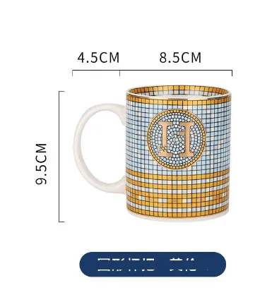 Topp Creative Mug Men's and Women's Ceramic Cup Hushållens studentpar Mjölk Kaffekopp Stor kapacitet Mugg