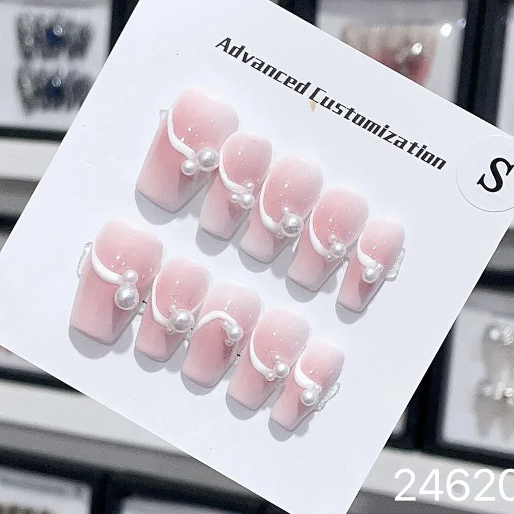 Handgemaakte roze pers op nagels Koreaanse handverf herbruikbare lijm onwaar met ontwerp acryl kunstmatige manicure voor meisjes 240328