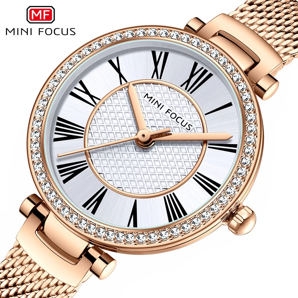 Fashion de haute qualité Designer Womens Watch en acier avec montre de quartz imperméable