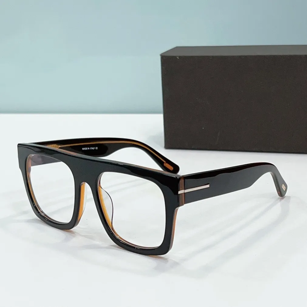 Men Eyeglasses 5634 Black Frame Clear Lenses Women Glasses Optical Frame Fashion Sunglasses Frames Lunettes de Soleil Glasses Eyewear