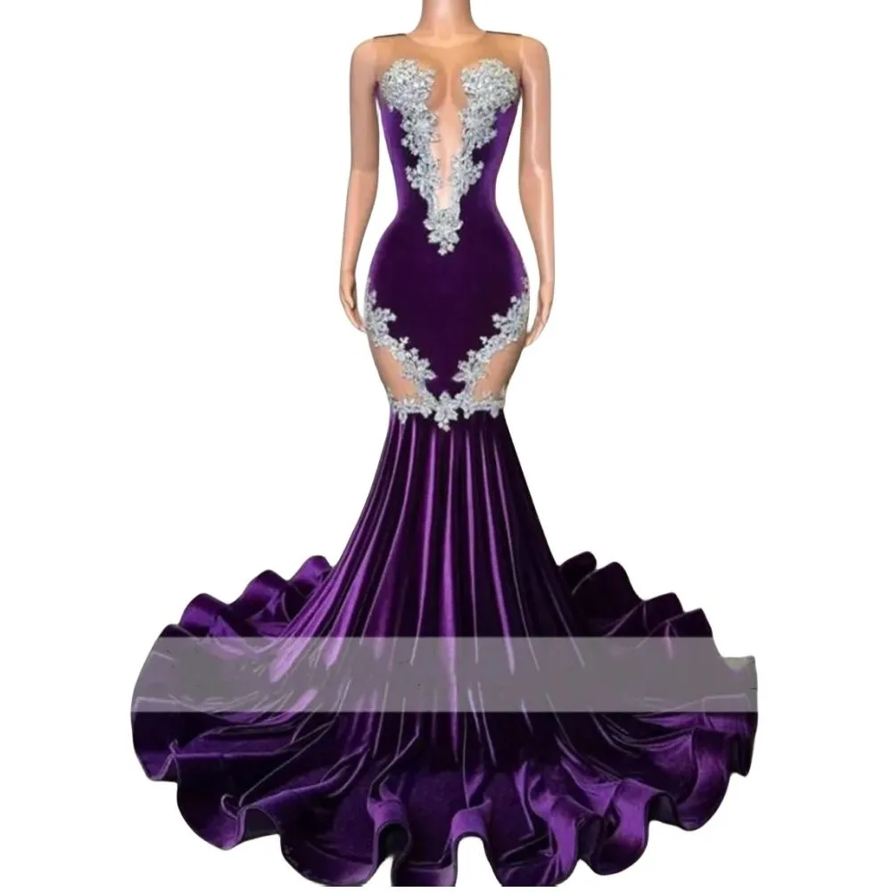 2024 Sexy Purple Prom Dresses Jewel Neck Illusion Velvet Mermaid Sleeveless Silver Lace Appliques Crystal Beads Evening Dress Prom Gowns Sweep Train