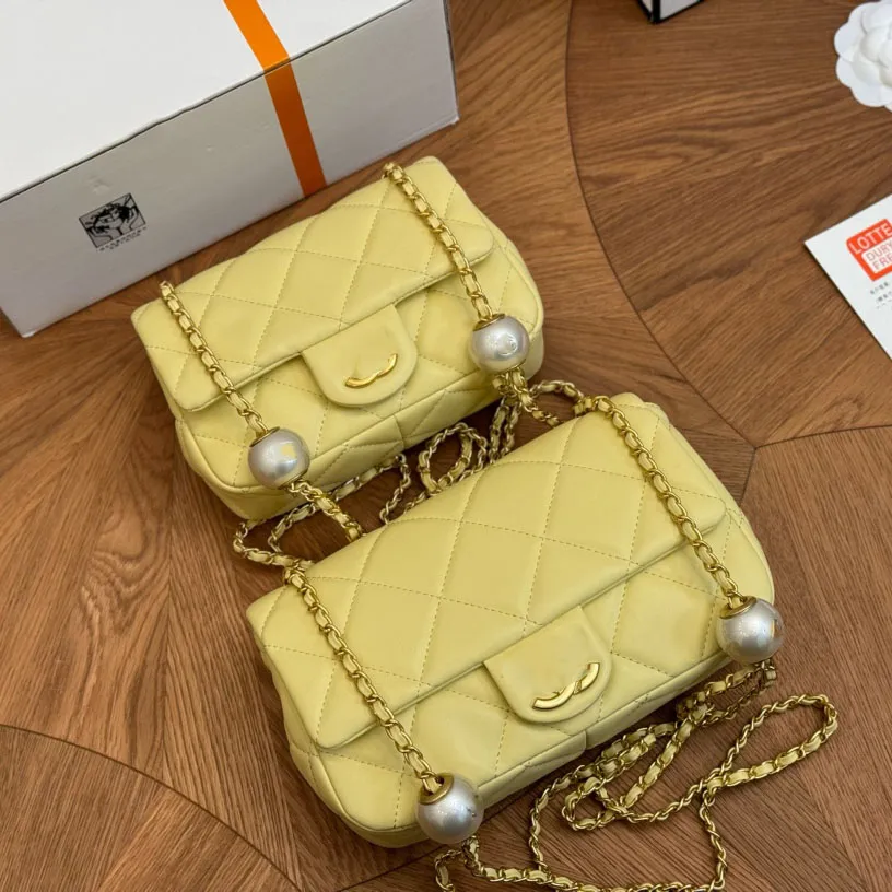 22K Lady Lambin Classic Mini Flap Squild Quested Double Pearl Balls Torby Gold Metal Sprzęt Matelasse Tinka Crossbody z numerem seryjnym Tourse 18CM 22CM