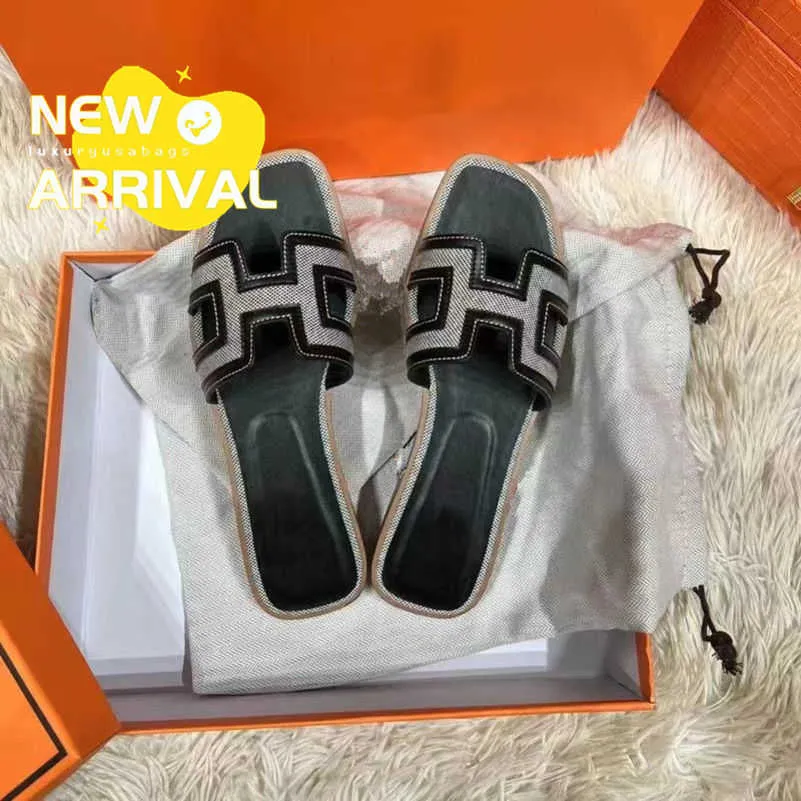 Designer Slippers Sandalen Dames 2024 Zomer nieuwe slijtage kleur matching platte bodem vakantie schoenen woord lui retro mode cool en vrije tijd