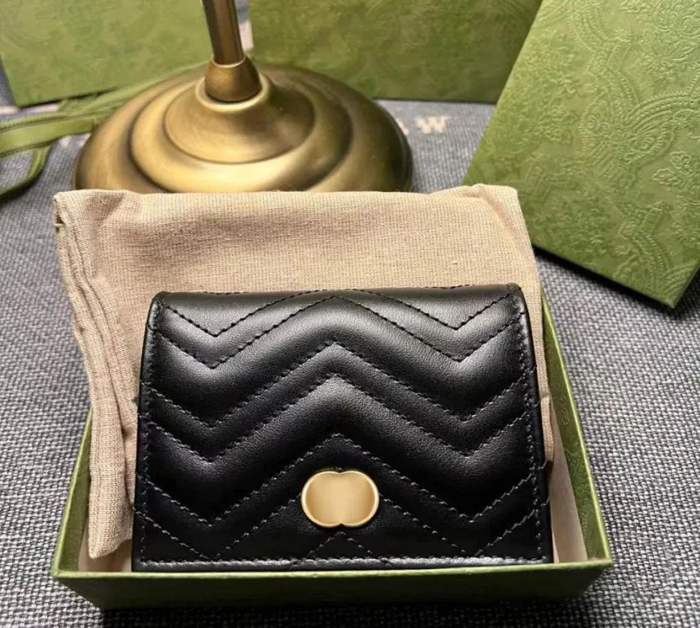 Luxurys Designer Key Wallet Coin Purses Card Holders äkta läder Men Kvinnor Fashion Luxury Walls Holder Interior Slot Clutch 8148530