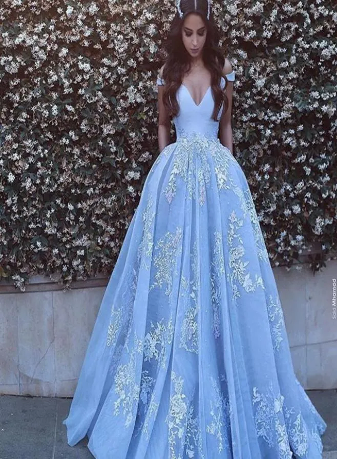 Luksusowy Offthushoulder Blue Aline Sukienki na bal
