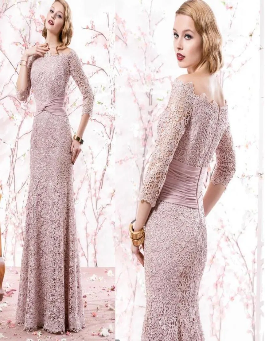 2019 New Pink Elegant Elegant Full Lace Mermaid الأم لفساتين الزفاف قبالة الكتفين 34 الأكمام Ruched Ribbon Long Prom Evening Gow5145639