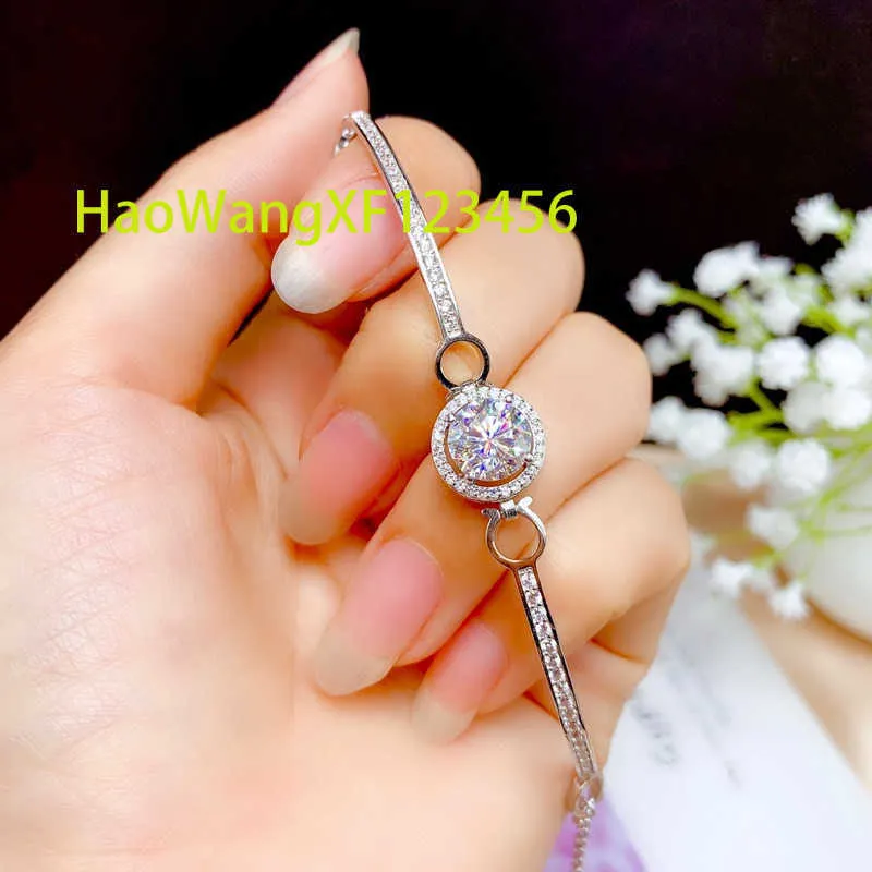 Argent 925 original 1-2 ct rond Excellente coupe D Color Pass Test Diamond Test Moisanite Berons Bracelet Femmes Classic Wedding Jewelry