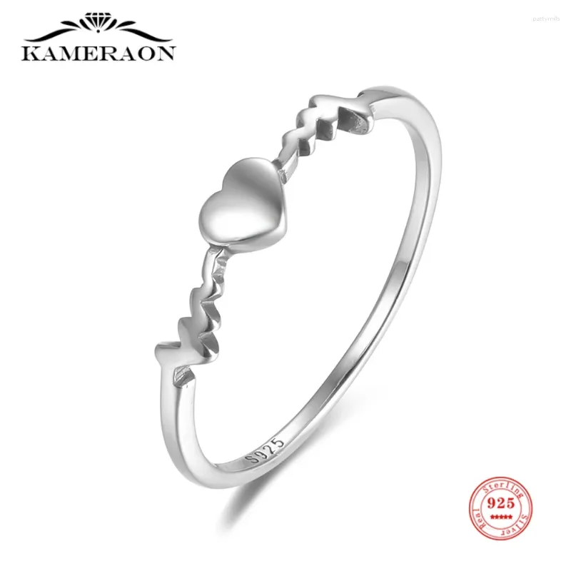Cluster Rings Vintage 925 Sterling Silver Ring Minimalist Hjärtat EKG Design för kvinnor Män Punk Style Wedding Fine Jewelry Gift
