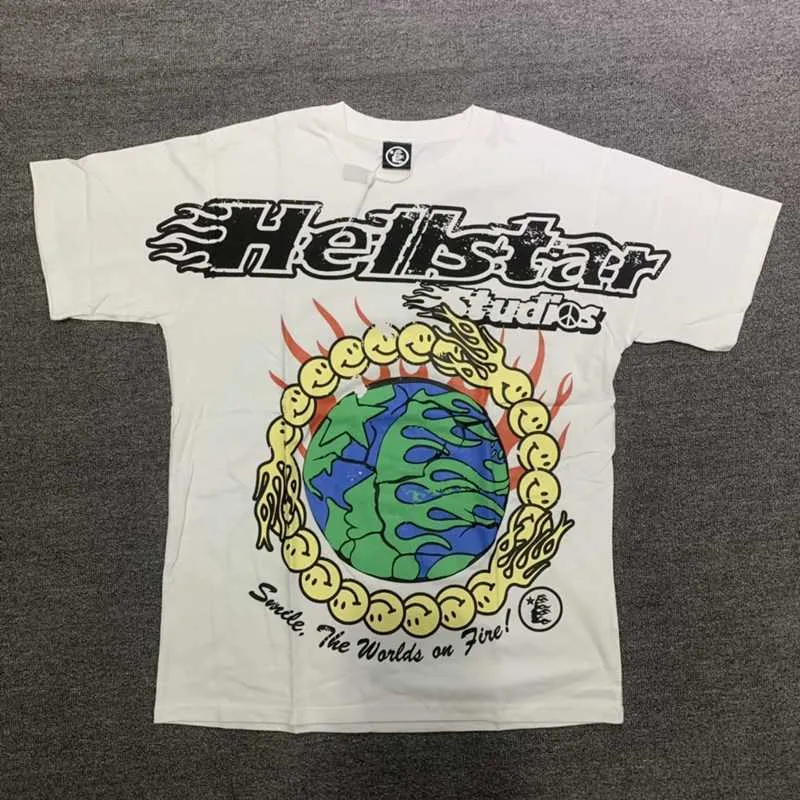 Haikyuu Tshirts Hellstar Studios Earth Print Mardy Hiphop Короткие рукава Man Women T Roomts Unisex Hotte Tops Мужчины винтажные футболки Summer Loose Tee Rock Outfit34V