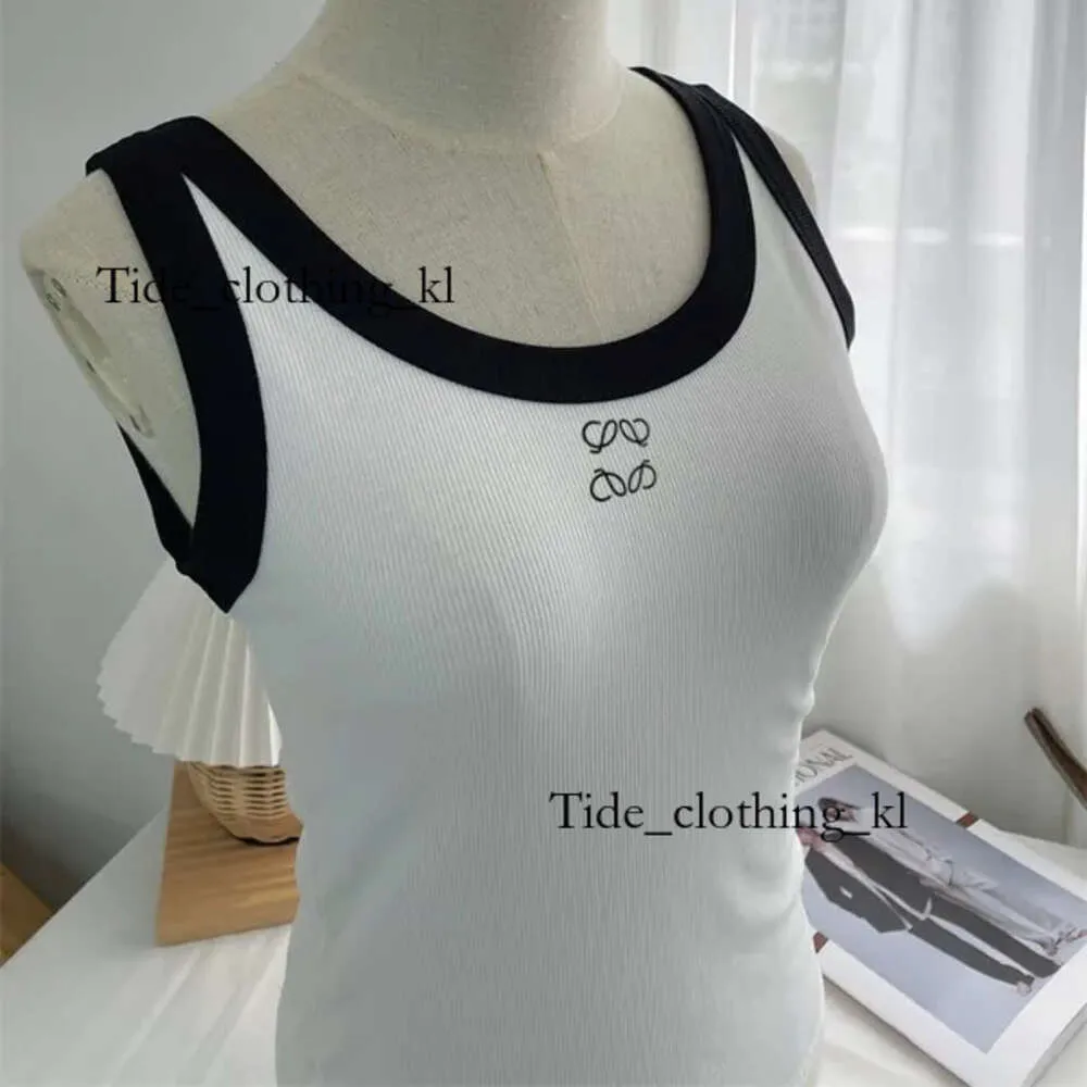 Loewe Womens Tank Top Summer Slim Seveless Camis Croptop Outwear Elastic Sports Knitteタンク271