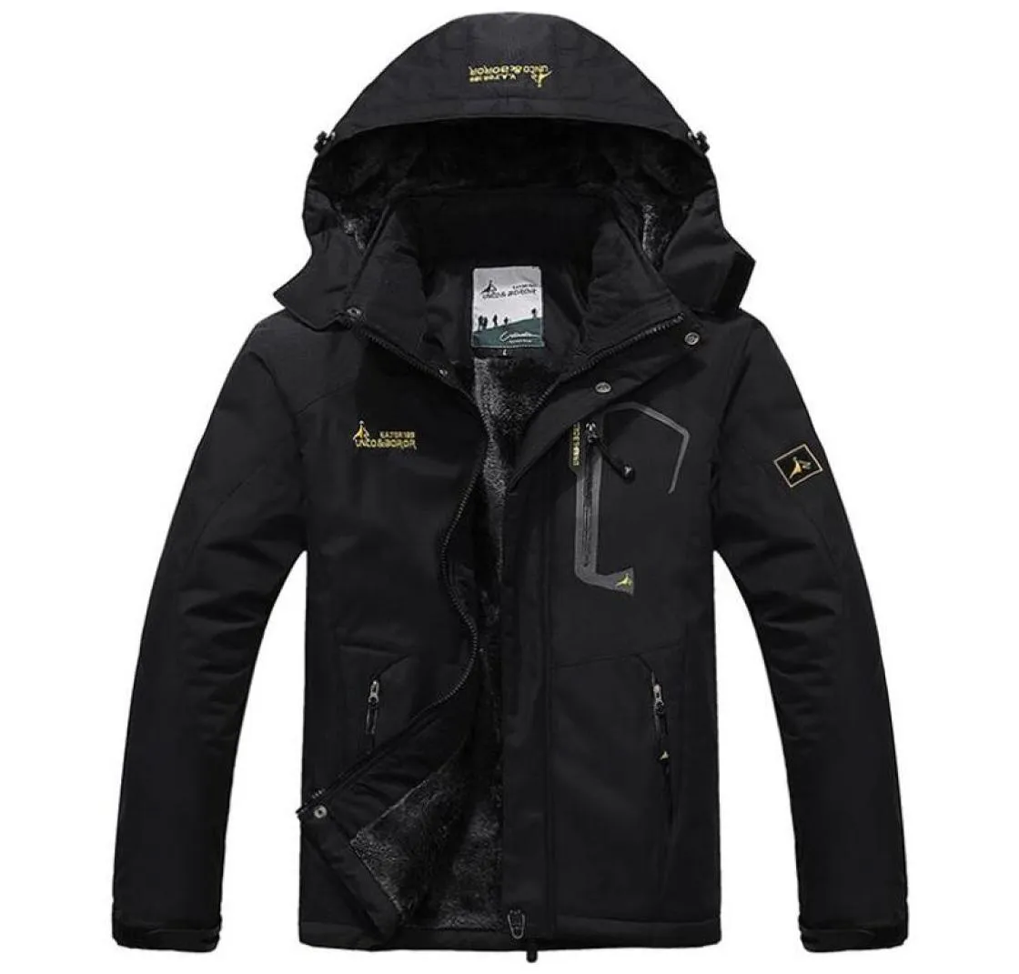 Kurtka zewnętrzna Zima zagęszcza kurtka polarowa Mężczyźni Windorpood Waterproof Toranining Parka Męskie z kapturem wiatraka płaszcz przeciwdeszczowy C2865655