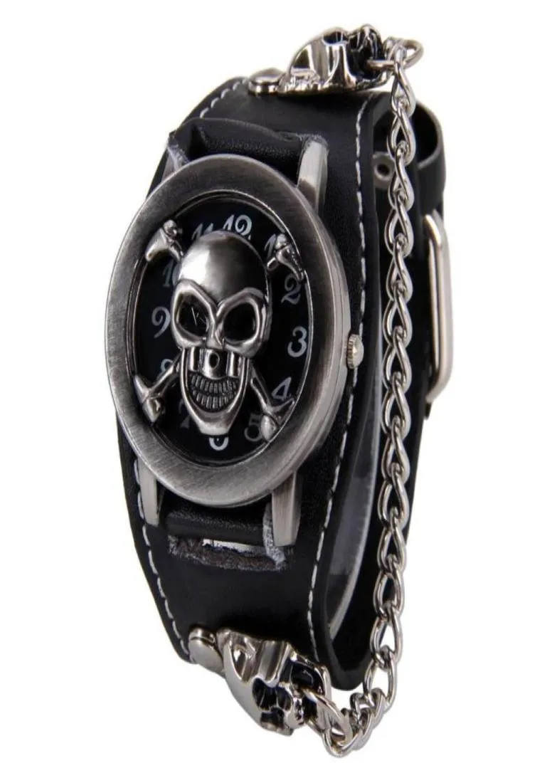 Armbanduhr Kupfer einzigartiger Schädel Quarz Punk Uhren Luxusstil Heavy Metal Rivet Uhren Tide Head Leder Buckle 1727664