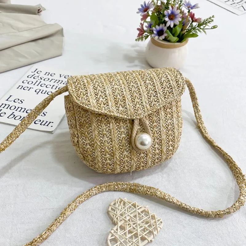 Omuz çantaları 2024 Kadınlar için saman çanta rattan dokuma tasarımcısı Big Pearl Lock Messenger Crossbody Summer Small Plaj