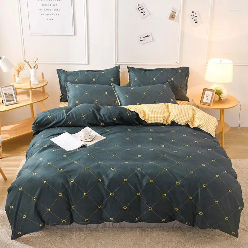 Yatak Setleri Evich Nordic Lattice Polyester Yorgan Yatak Odası için Set 3 PCS Ev Tekstil Çift Kral Boyut Yorgan Kapak Yastık Kılıfı