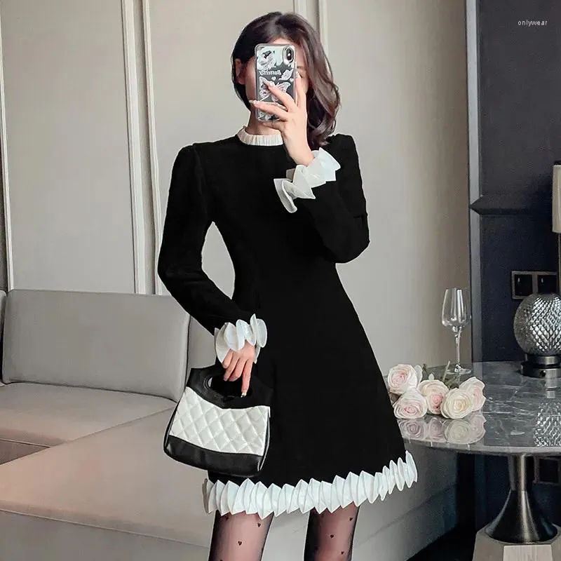 white christmas dresses Villanelle Mini Dress main image 0