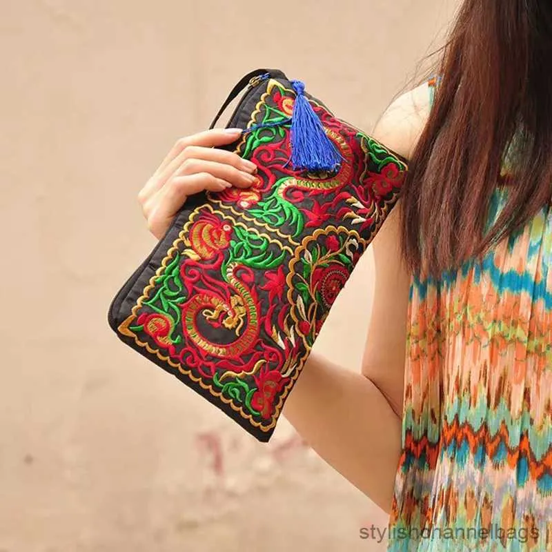 Evening Bags Tassel Random Ethnic Style Embroidery Handbag Vintage Embroidery Wallet Card Bag