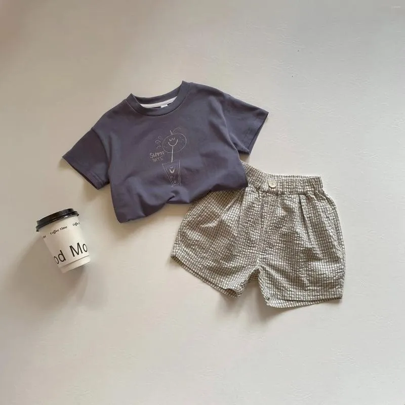 Broek Kinderkleding Kinderen Shorts 2024 Jongens Zomer Casual Britse stijl Losse geruite modieuze eenvoudige broek