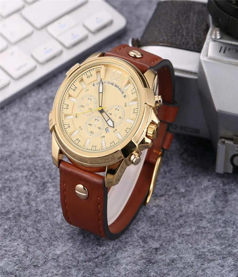 Nieuwe luxe polshorloge Montre Luxe Military Clock Leather Riem 53mm Big Dial Watches Men039s Sport Quartz Watch Casual Classic 7675159