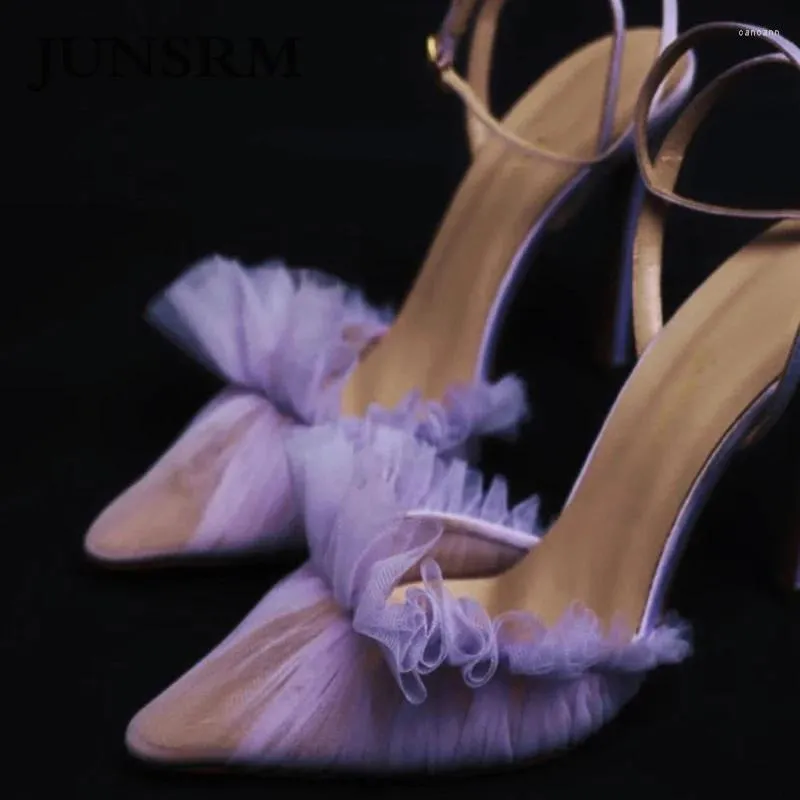Sandały fioletowe składanie wysokich obcasów 2024 Kobiety mody klamry spiczaste spiczasty palce palec puchowe różowe czerwone eleganckie impreza butów bankietów