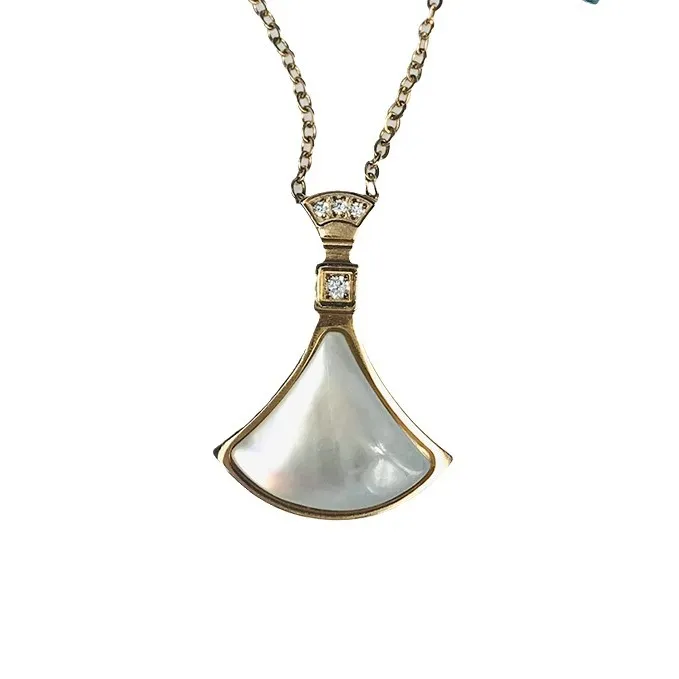 Chic Seashell Fan Design Lock Collarbone Necklace Women's Mini Dress Pendant Chain