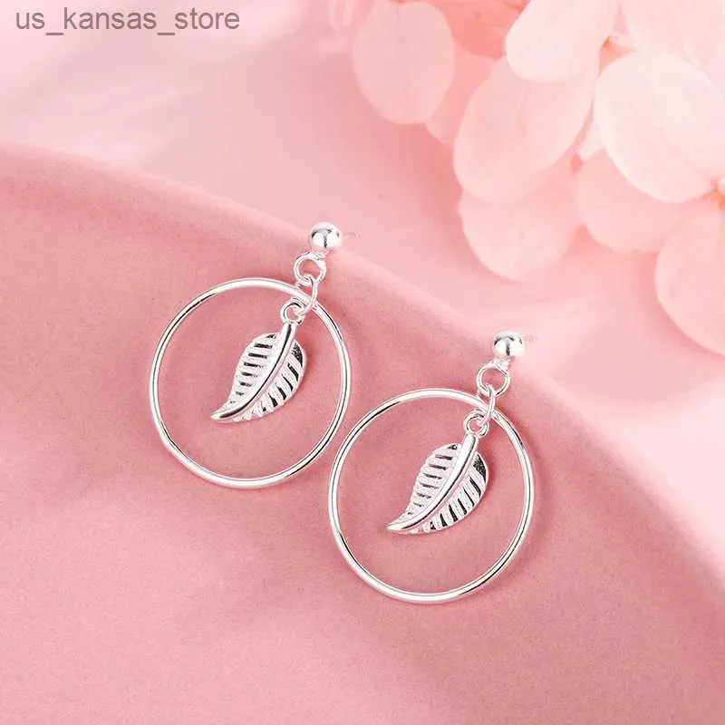 Charm 925 Sterling Silver Feather Circular Stud Earrings For Women Jewelry Friends Gift Accessories Cheap Things With Free Shipping24040813FC