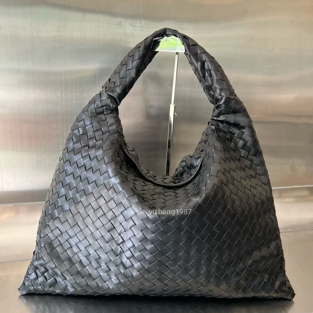 Designer Intrecciato Cowhide Tote Bag Top Level Replication For Women 54cm Woven Leather Shoulder Bag With Dust Bag And VV097 From Yicheng1987 438.84 DHgate.Com