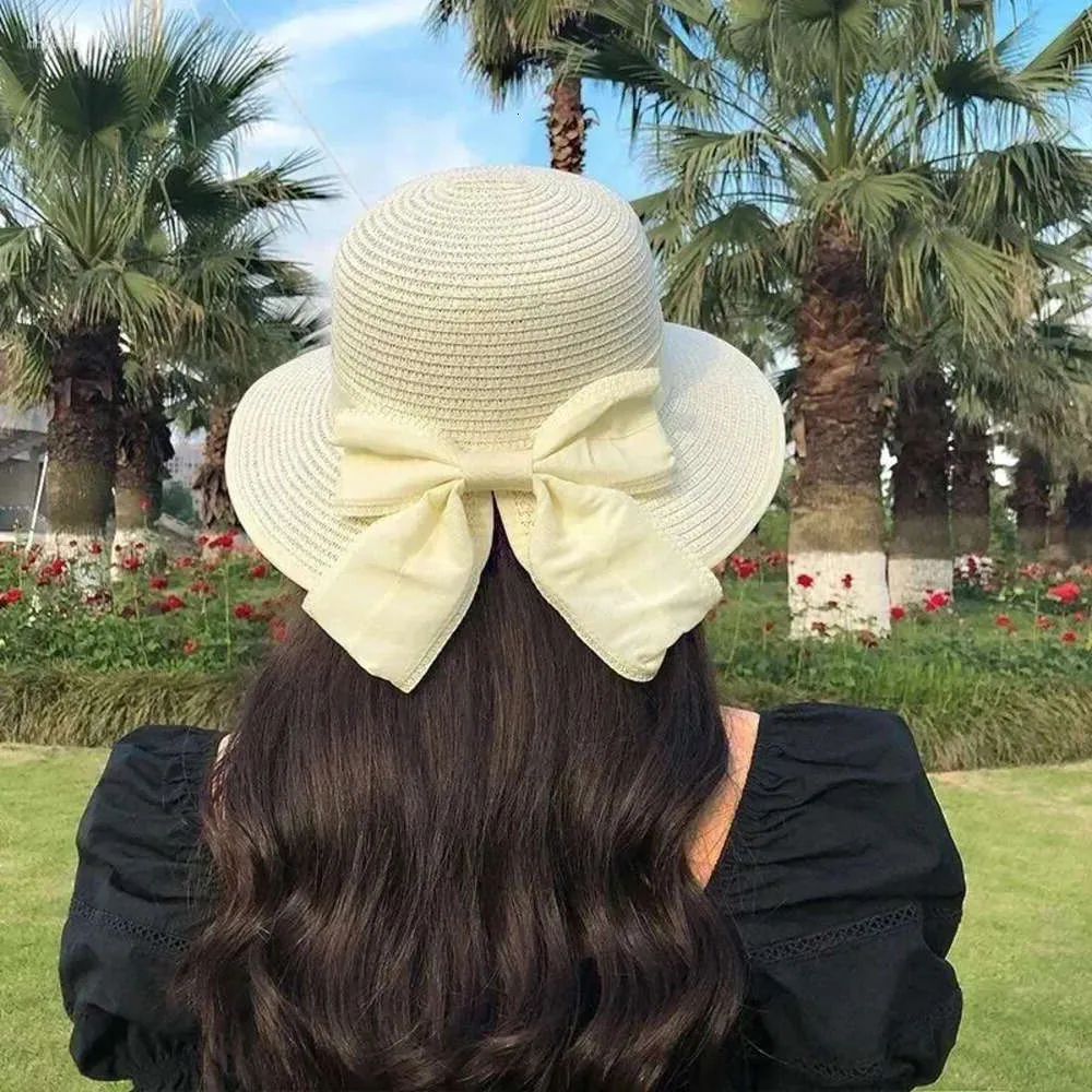 Elegant Bow a bucket hat for Women - Wide Brim Beach display picture 1
