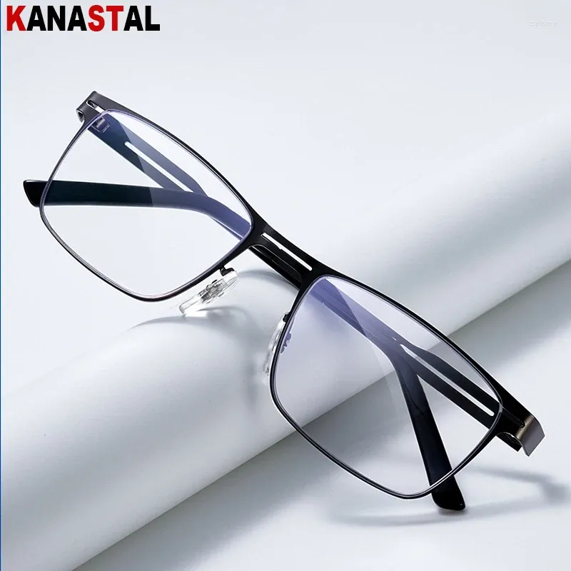 Солнцезащитные очки Мужчины Многофокальные очки для чтения синий свет блокируют линзы Женщины пресбиопические очки против радиации компьютерные металлические очки