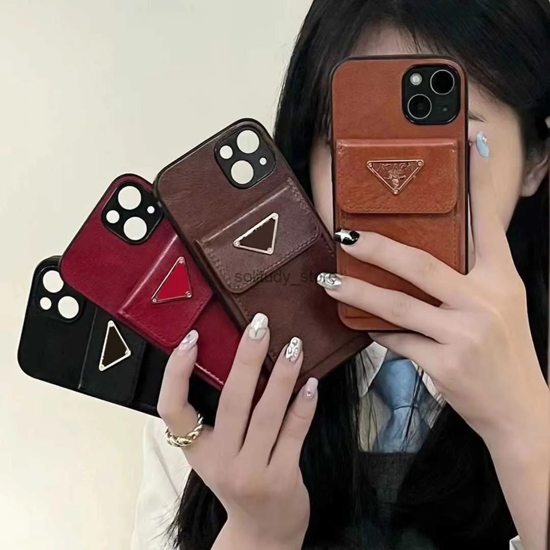 Cell Phone Cases Designer Leather Card Wallet Kickstand for iPhone 15 14 13 12 11 16 17 18 Pro Max X XS 7 8 Samsung S10 S20 S21 S22 S23 S24 S25 Q240408