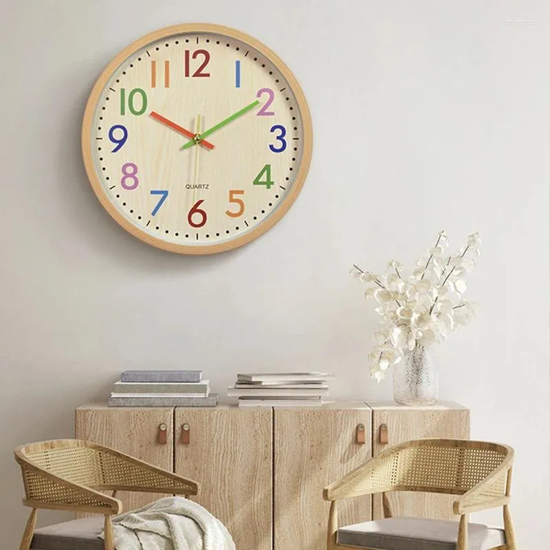 Horloges murales Couleur de dessin animé de 12 pouces pour enfants chambre numérique muet bambou horloge diy moderne conception décoration de maison