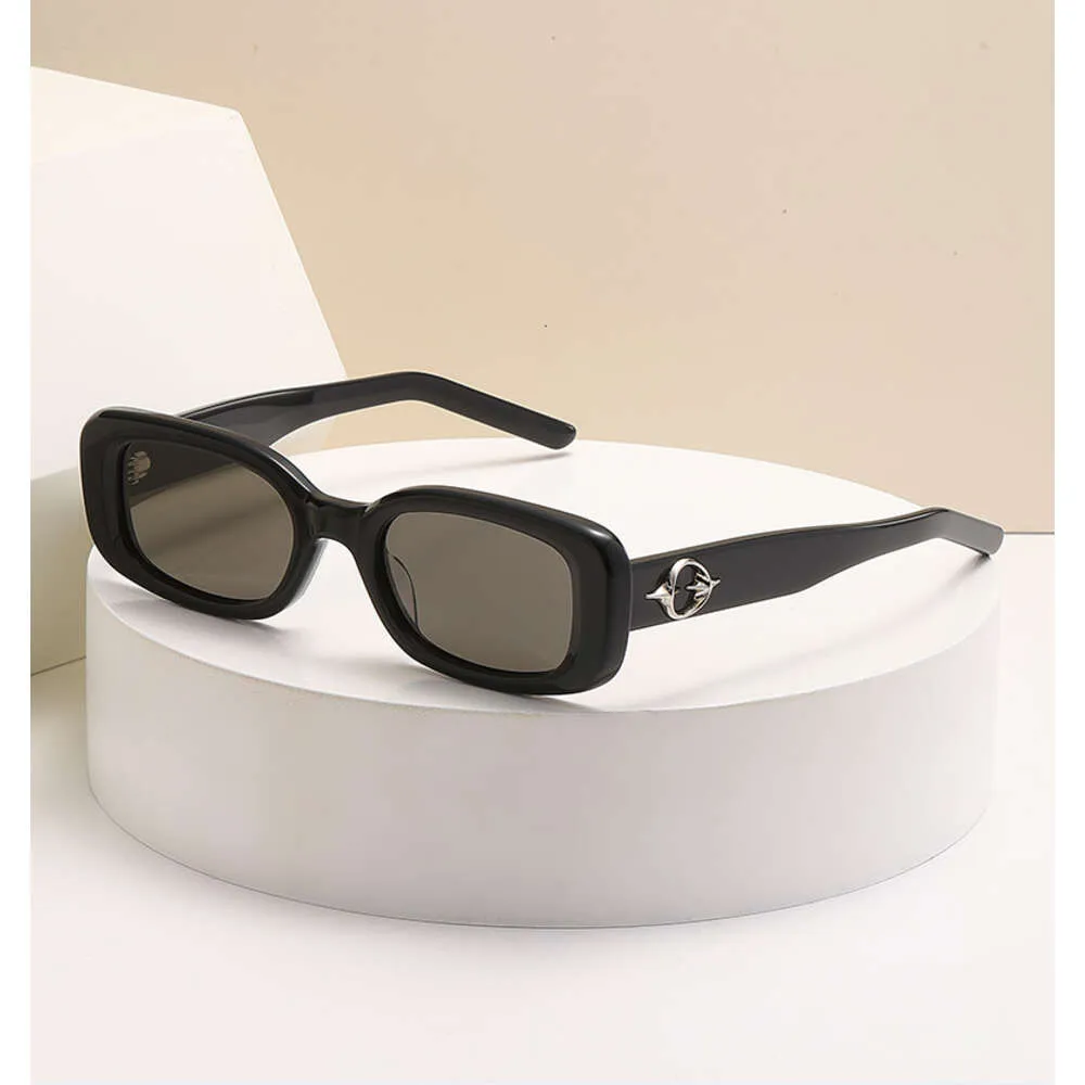 Lieve tela metallica occhiali da sole mostro per uomini protezione UV e protezione solare piccola cornice gm occhiali da sole celebrità per donne con scatola originale